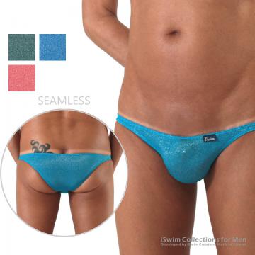 Seamless enhancing pouch bikini